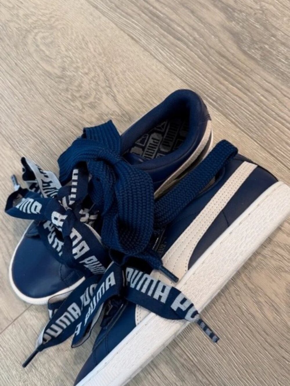 Puma Basket Heart Sneakers Navy Blue Women's Size 8 New No Box